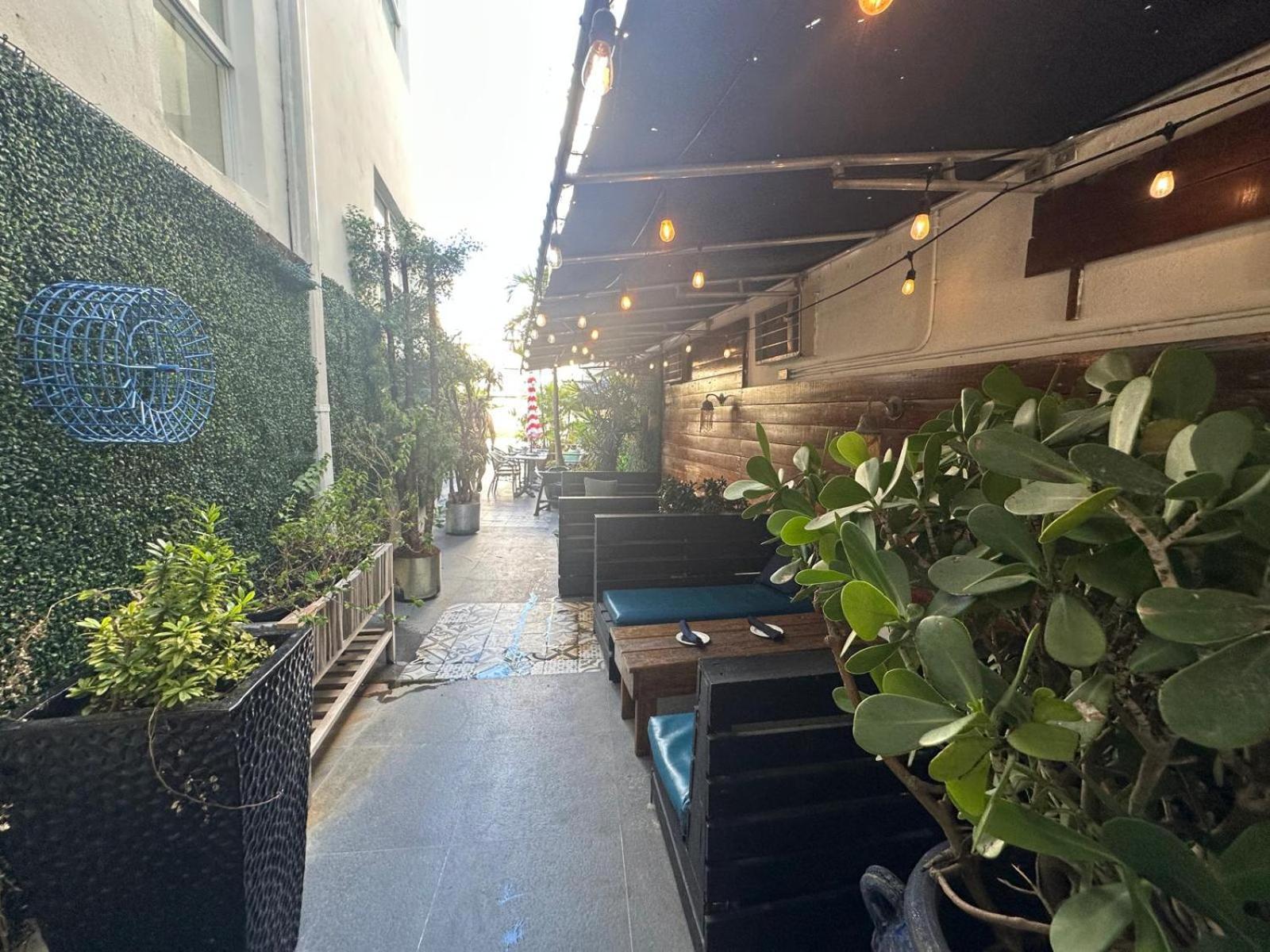 Maxine'S Dorset Catalina Hotel - Miami Beach — Fotos 1