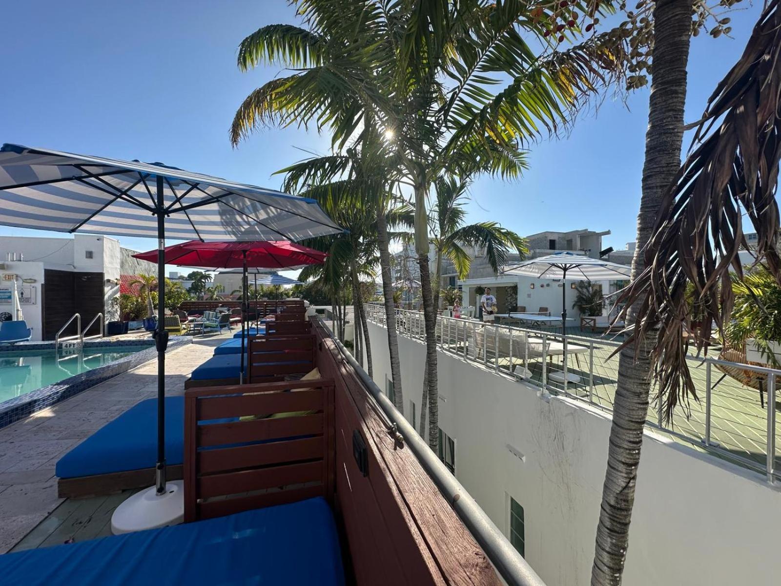 Maxine'S Dorset Catalina Hotel - Miami Beach, Miami Beach