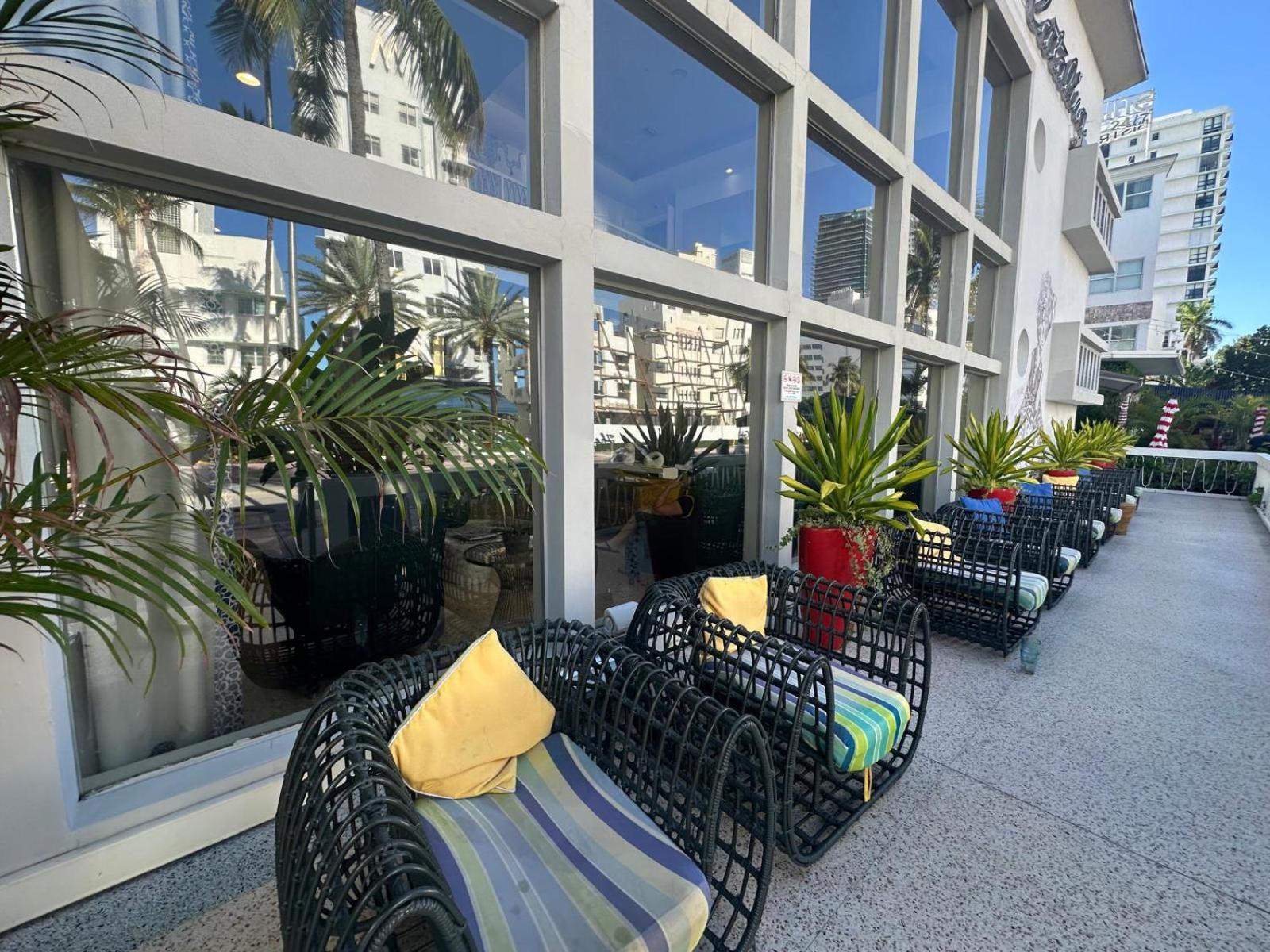Maxine'S Dorset Catalina Hotel - Miami Beach — Fotos 3